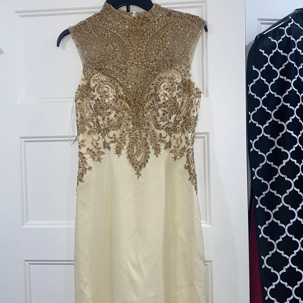 Elizabeth K/ Gls Collective Dress, Small (2-4), Cream And Gold. View 3